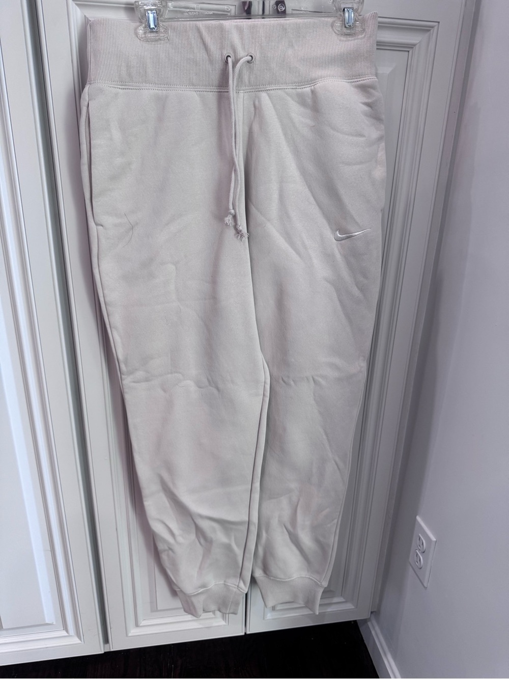 Nike Kids Cream Off-White Jogger Sweatpants